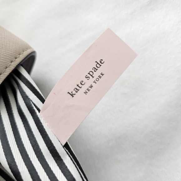 Pre-owned Kate Spade Oakwood Street Chandra Tote Tusk - Picture 8 of 9